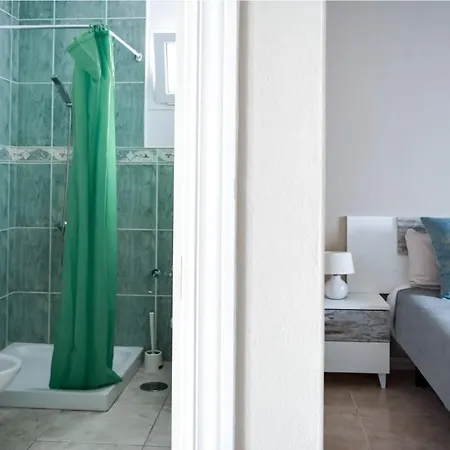 Rosa Dei Venti Sea View - 4 Persons - Wifi Free דירה קורלחו